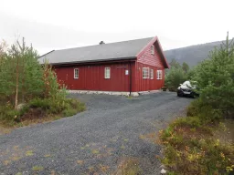 Einfahrt zum Ferienhaus SLAPPE AV in Vrådal